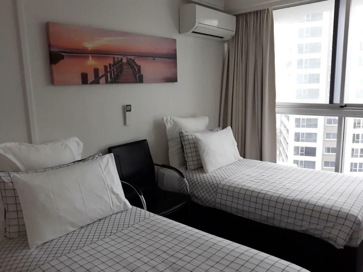 Excluza At The Peninsula Apartment